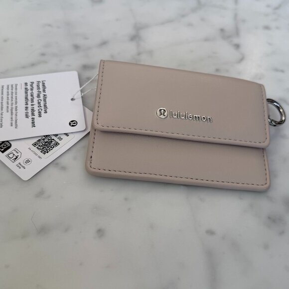 Lululemon Leather Alternative Front-Flap Card Case - Picture 5 of 7